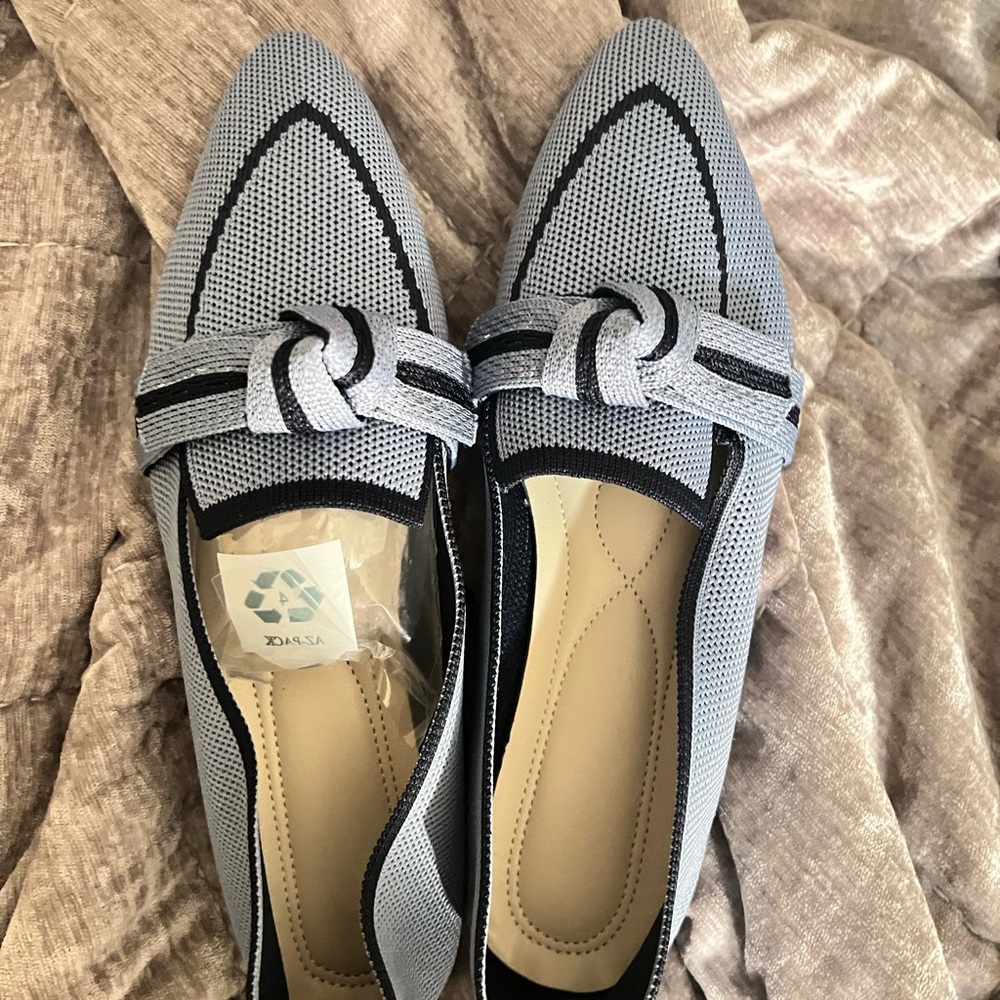 Women's light blue and black Knotted Loafers